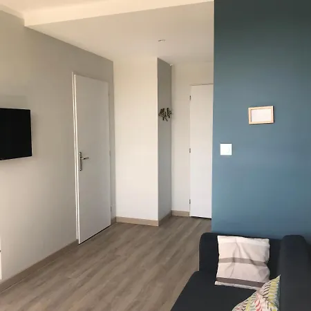 Bel Appartement Renove, Spacieux Et Lumineux Bourg-en-Bresse Exterior photo