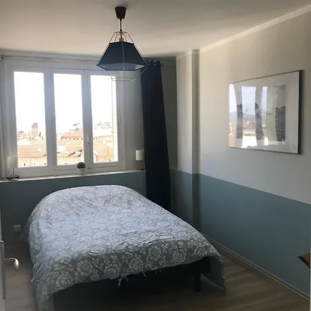 Bel Appartement Renove, Spacieux Et Lumineux Bourg-en-Bresse Exterior photo